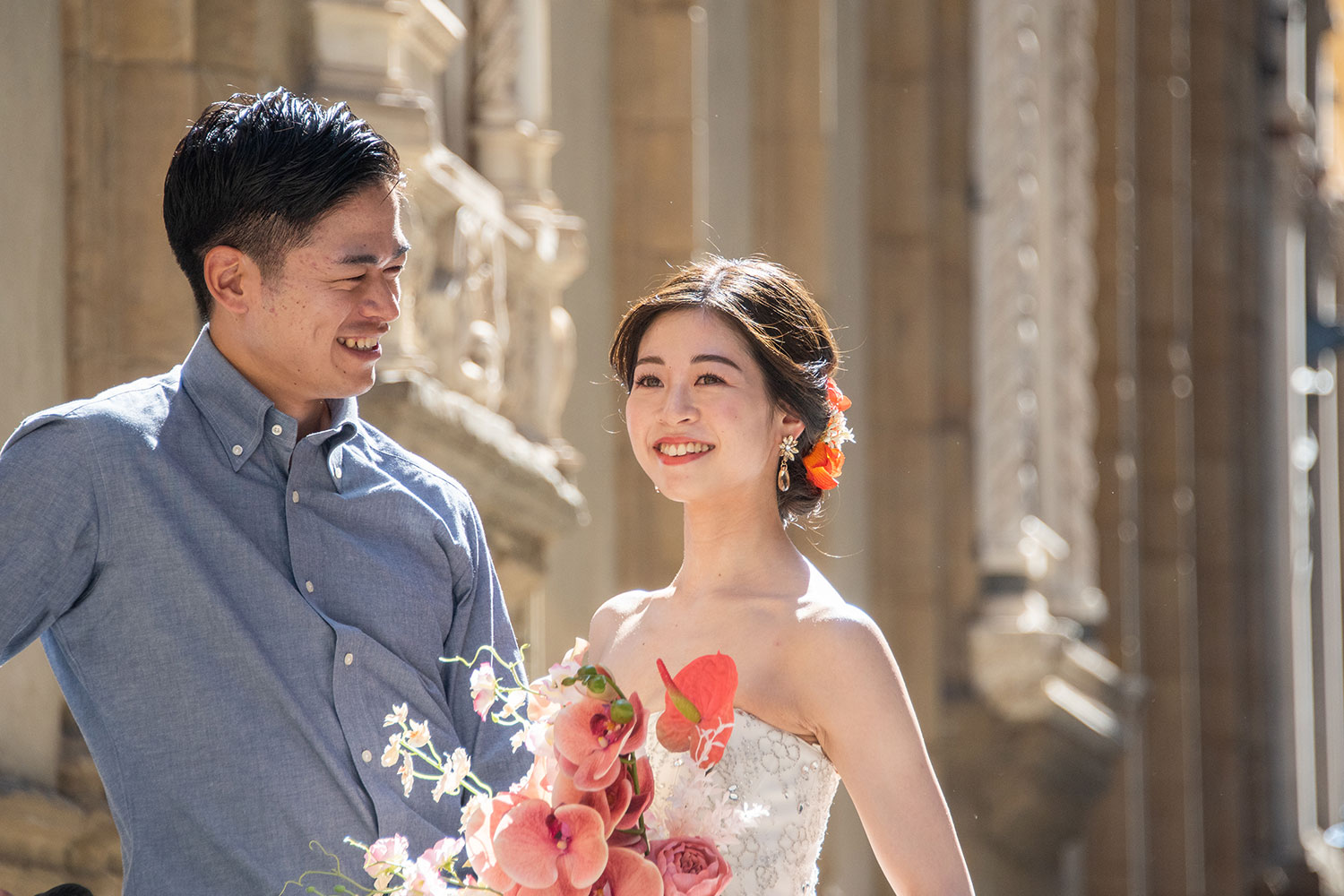 フィレンツェ ランベルティ通りでの新郎新婦