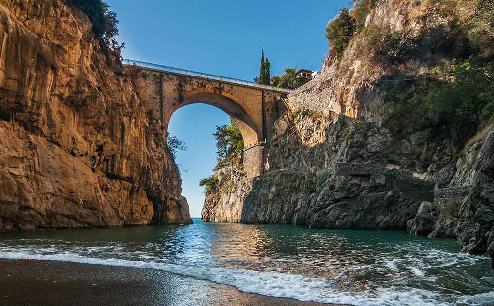 フローレのフィヨルド（Fiordo di Furore）