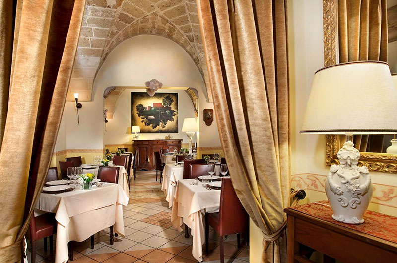 osteria degli spiriti　内観
